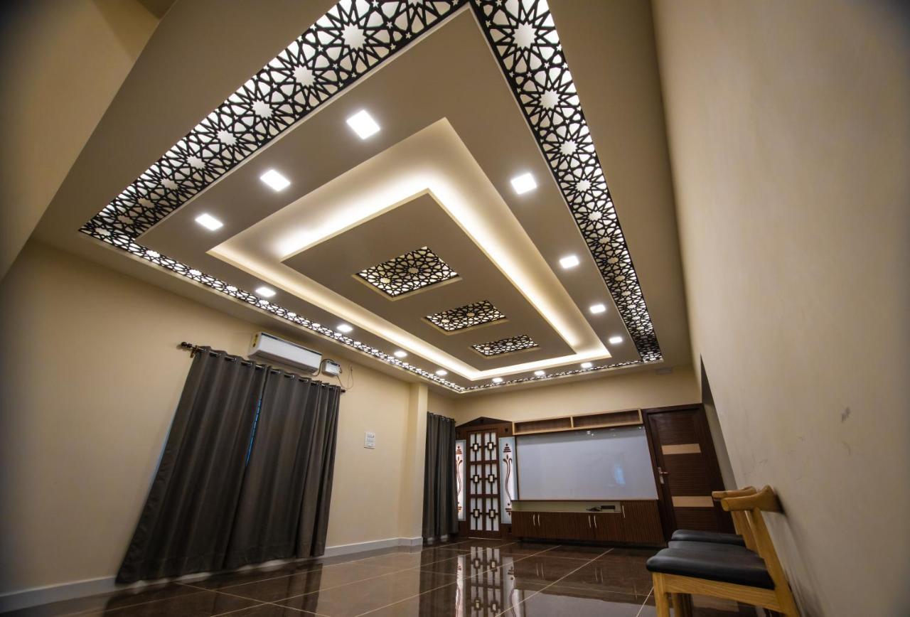 Hotel Rk - Temple Stay Thanjavur Dış mekan fotoğraf
